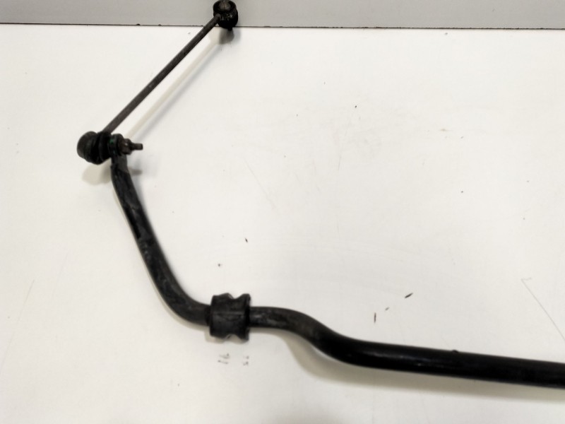 Recambio de barra estabilizadora delantera para mercedes-benz clase c coupé (cl203) c 220 cdi (203.708) referencia OEM IAM 20332
