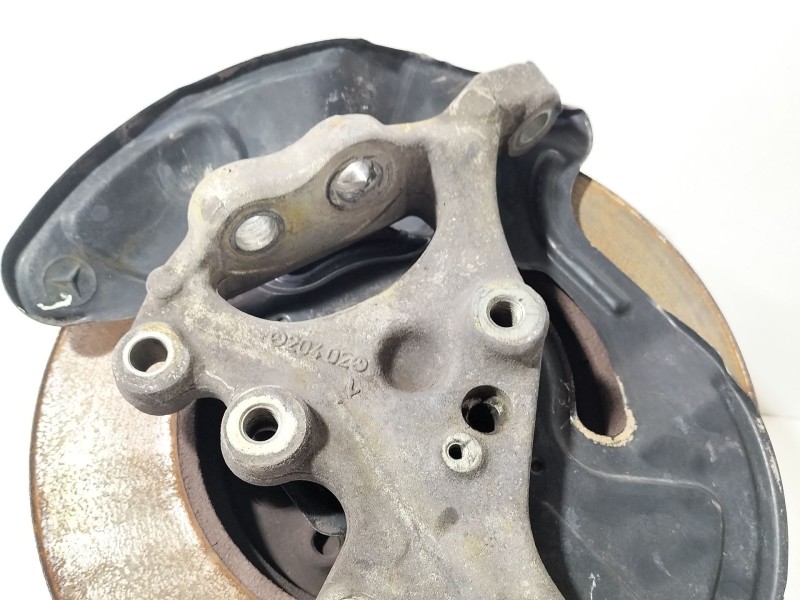Recambio de mangueta delantera derecha para mercedes-benz clase c coupé (cl203) c 220 cdi (203.708) referencia OEM IAM 204332020