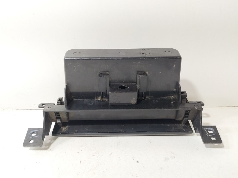 Recambio de guantera para suzuki grand vitara ii (jt, te, td) 1.9 ddis a las 4 ruedas (jt419, td44, jb419wd, jb419xd) referencia