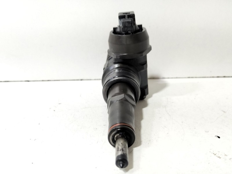 Recambio de inyector para seat ibiza iii (6l1) 1.4 tdi referencia OEM IAM 038130073AG  