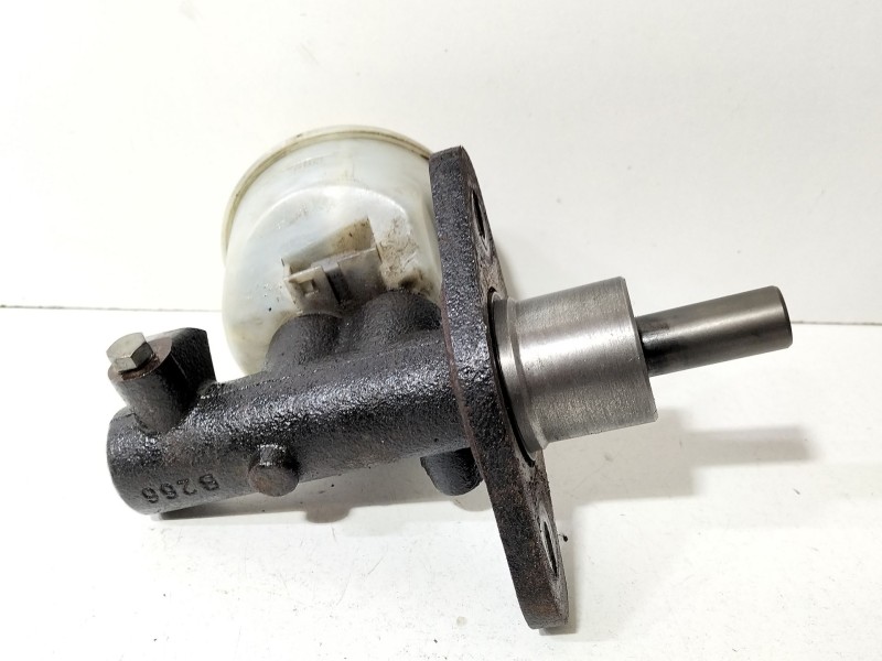 Recambio de bomba freno para nissan terrano ii (r20) 2.7 tdi 4wd referencia OEM IAM 74470892  