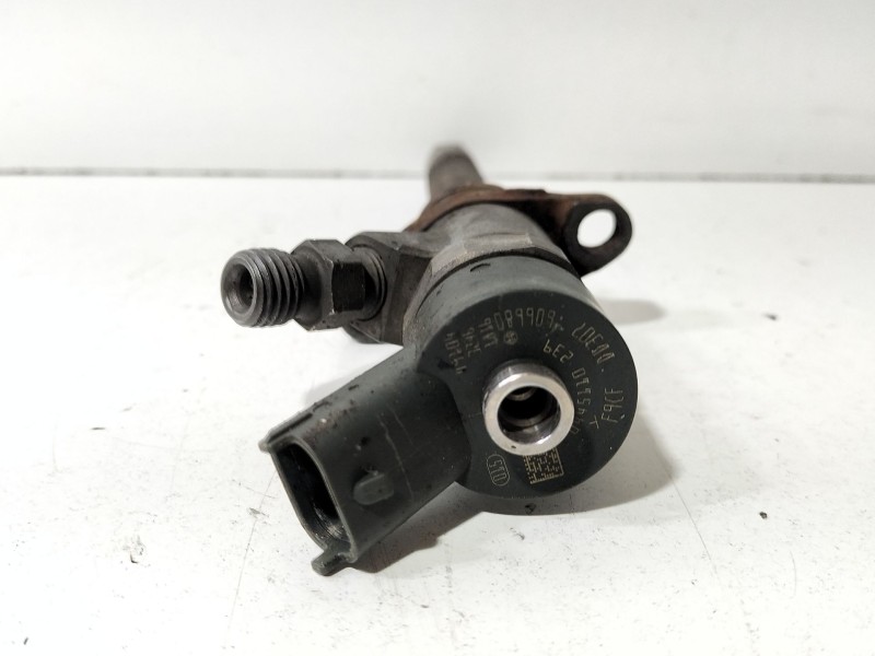Recambio de inyector para citroën berlingo 1.6 hdi fap referencia OEM IAM 0445110239  