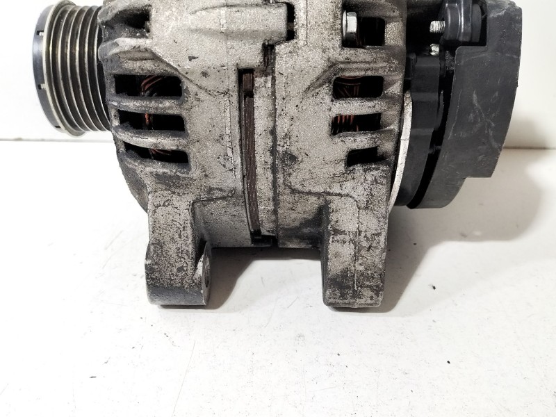 Recambio de alternador para citroën c5 iii (rd_) 1.6 hdi 110 referencia OEM IAM 9646321880  
