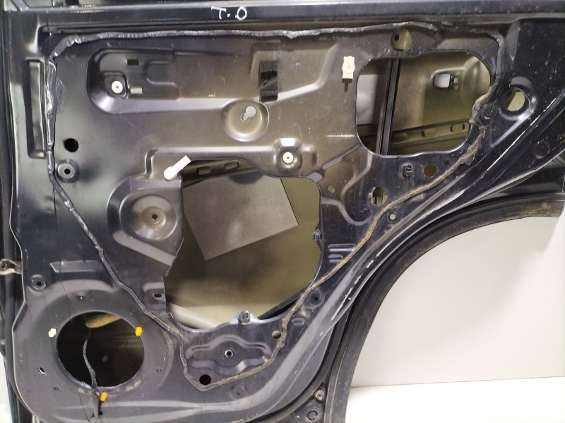 Recambio de puerta trasera derecha para suzuki grand vitara ii (jt, te, td) 1.9 ddis a las 4 ruedas (jt419, td44, jb419wd, jb419