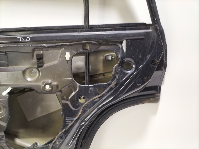Recambio de puerta trasera derecha para suzuki grand vitara ii (jt, te, td) 1.9 ddis a las 4 ruedas (jt419, td44, jb419wd, jb419