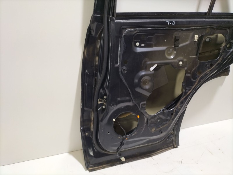 Recambio de puerta trasera derecha para suzuki grand vitara ii (jt, te, td) 1.9 ddis a las 4 ruedas (jt419, td44, jb419wd, jb419