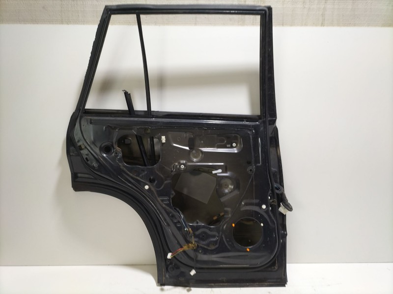 Recambio de puerta trasera izquierda para suzuki grand vitara ii (jt, te, td) 1.9 ddis a las 4 ruedas (jt419, td44, jb419wd, jb4