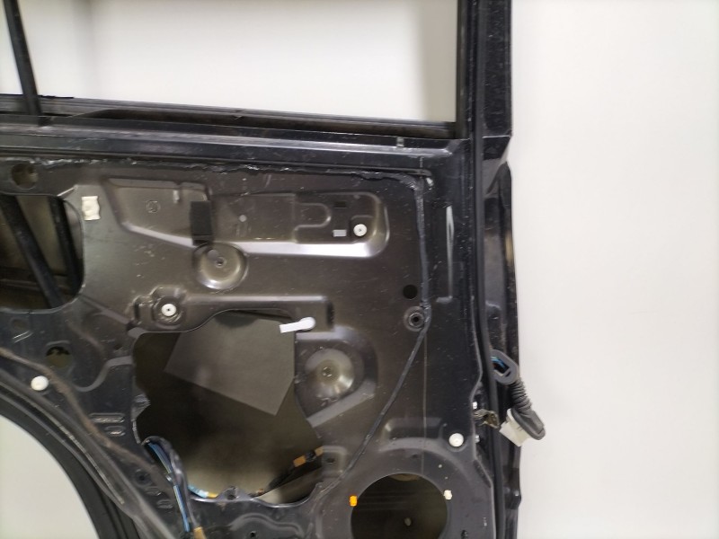 Recambio de puerta trasera izquierda para suzuki grand vitara ii (jt, te, td) 1.9 ddis a las 4 ruedas (jt419, td44, jb419wd, jb4