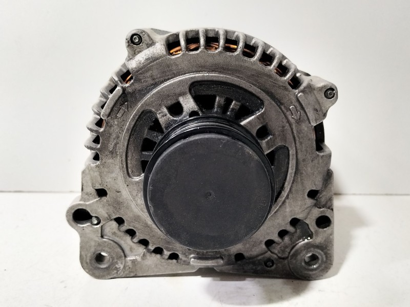 Recambio de alternador para seat ibiza ii (6k1) 1.9 sdi referencia OEM IAM 028903028D  