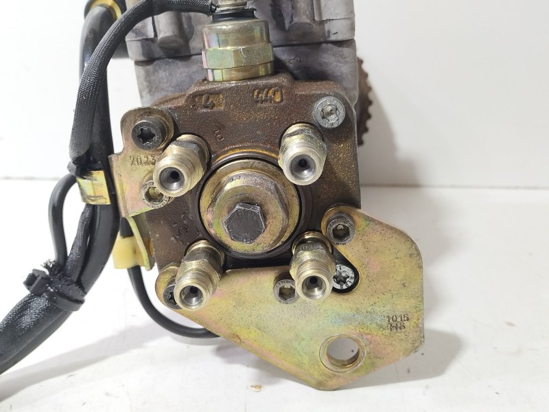 Recambio de bomba inyeccion para seat ibiza ii (6k1) 1.9 sdi referencia OEM IAM 038130107B  