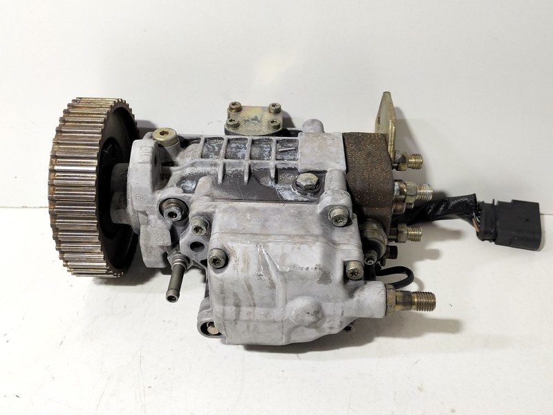 Recambio de bomba inyeccion para seat ibiza ii (6k1) 1.9 sdi referencia OEM IAM 038130107B  
