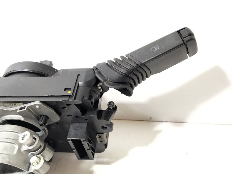 Recambio de centralita motor uce para opel astra h (a04) 1.7 cdti (l48) referencia OEM IAM 55556829  