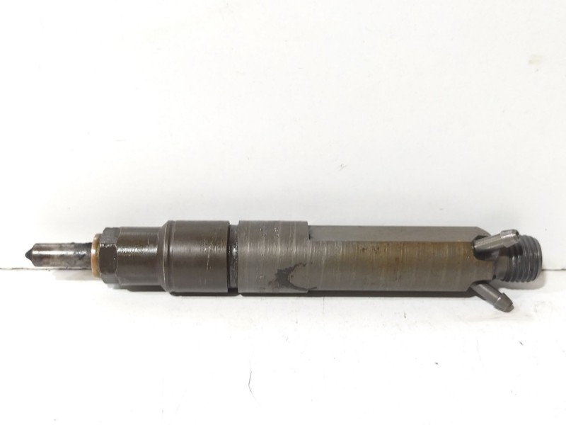 Recambio de inyector para seat ibiza ii (6k1) 1.9 sdi referencia OEM IAM 028130203F  