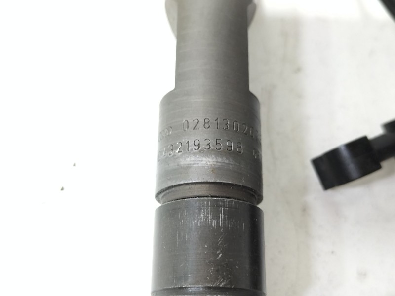 Recambio de inyector para seat ibiza ii (6k1) 1.9 sdi referencia OEM IAM 028130203F  