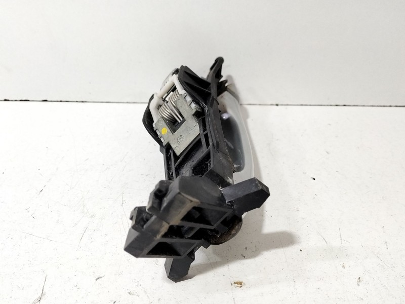 Recambio de maneta exterior trasera derecha para mercedes-benz clase c (w203) berlina 2.2 cdi cat referencia OEM IAM w203  