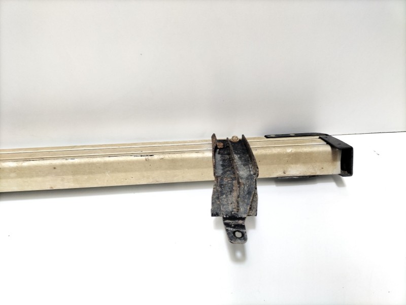 Recambio de estriberas laterales para suzuki grand vitara ii (jt, te, td) 1.9 ddis a las 4 ruedas (jt419, td44, jb419wd, jb419xd