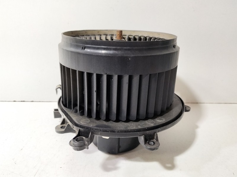 Recambio de motor calefaccion para mercedes-benz clase c coupé (cl203) c 220 cdi (203.708) referencia OEM IAM w203  