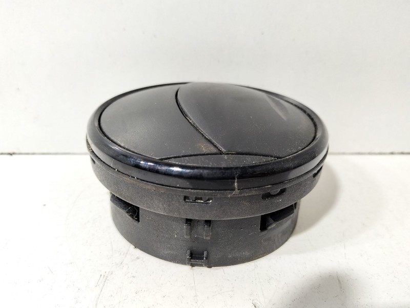 Recambio de rejilla aireadora para seat ibiza iv (6j5, 6p1) 1.4 referencia OEM IAM 6J0819110  