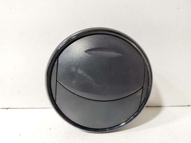 Recambio de rejilla aireadora para seat ibiza iv (6j5, 6p1) 1.4 referencia OEM IAM 6J0819110  