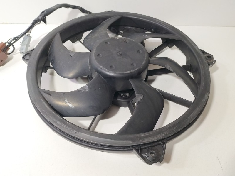 Recambio de electroventilador para citroën c5 iii (rd_) 1.6 hdi 110 referencia OEM IAM 1.6 hdi  