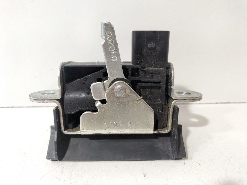 Recambio de cerradura maletero / porton para seat ibiza iv sc (6j1, 6p5) 1.4 tdi referencia OEM IAM 6J4827505  