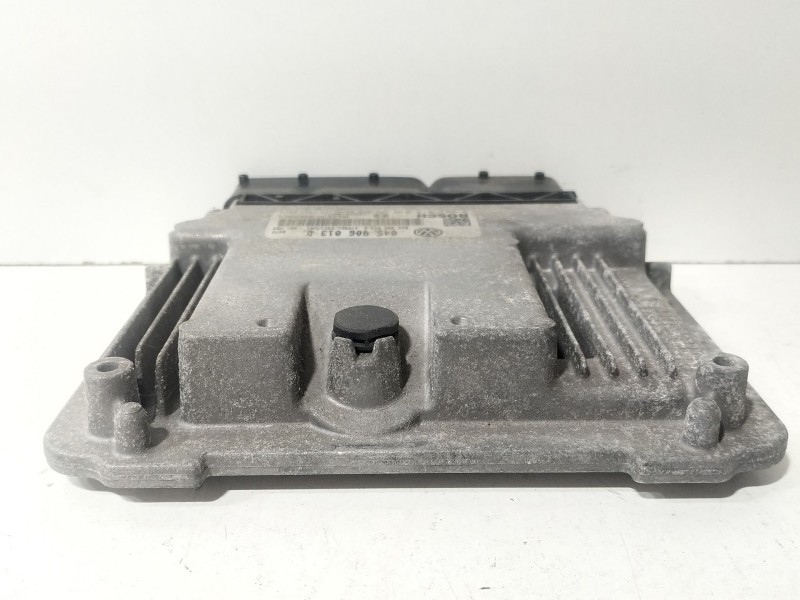 Recambio de centralita motor uce para seat ibiza iii (6l1) 1.4 tdi referencia OEM IAM 045906013D  