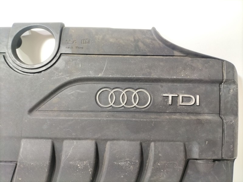 Recambio de tapa motor para audi a3 sportback (8pa) 2.0 tdi 16v referencia OEM IAM 03L103925AM  