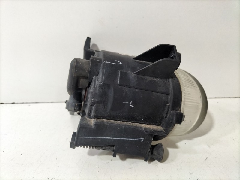 Recambio de faro antiniebla izquierdo para audi a3 sportback (8pa) 2.0 tdi 16v referencia OEM IAM 8E0941699C  