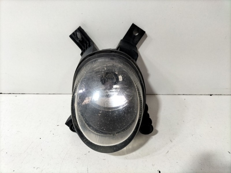 Recambio de faro antiniebla izquierdo para audi a3 sportback (8pa) 2.0 tdi 16v referencia OEM IAM 8E0941699C  