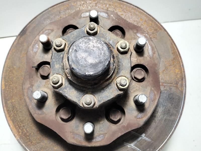 Recambio de mangueta delantera izquierda para nissan terrano ii (r20) 2.7 tdi 4wd referencia OEM IAM Nissan Terrano II (R20)  
