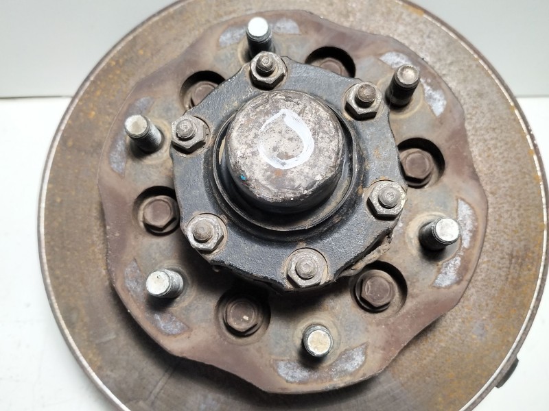 Recambio de mangueta delantera derecha para nissan terrano ii (r20) 2.7 tdi 4wd referencia OEM IAM Nissan Terrano II R20  