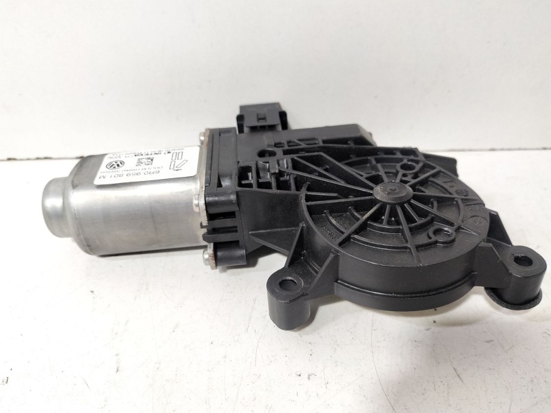 Recambio de motor elevalunas delantero izquierdo para seat ibiza iv (6j5, 6p1) 1.4 referencia OEM IAM 6R0959801M  
