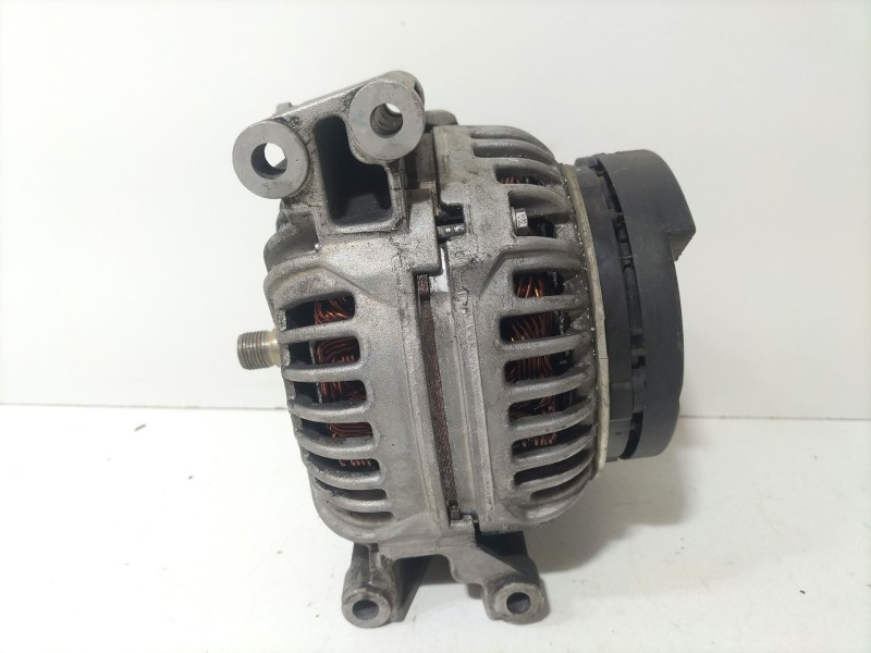 Recambio de alternador para mercedes-benz clase c (w203) berlina 220 cdi (la) (203.008) referencia OEM IAM A0141540702 012462504