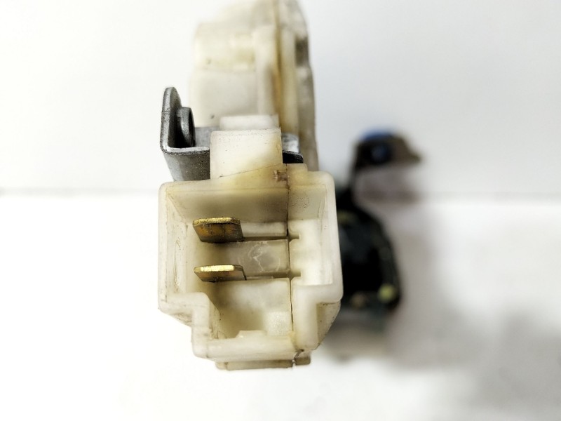 Recambio de cerradura maletero / porton para nissan terrano ii (r20) 2.7 tdi 4wd referencia OEM IAM 8055301U61  