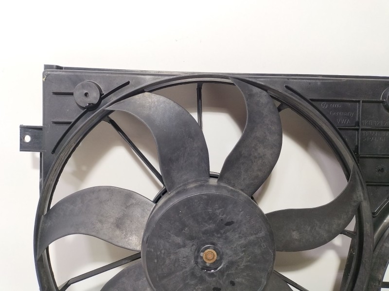 Recambio de electroventilador para seat leon (1p1) 2.0 tdi referencia OEM IAM 1K0121207T  