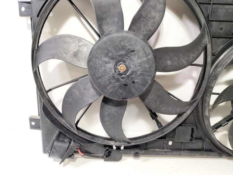 Recambio de electroventilador para seat leon (1p1) 2.0 tdi referencia OEM IAM 1K0121207T  