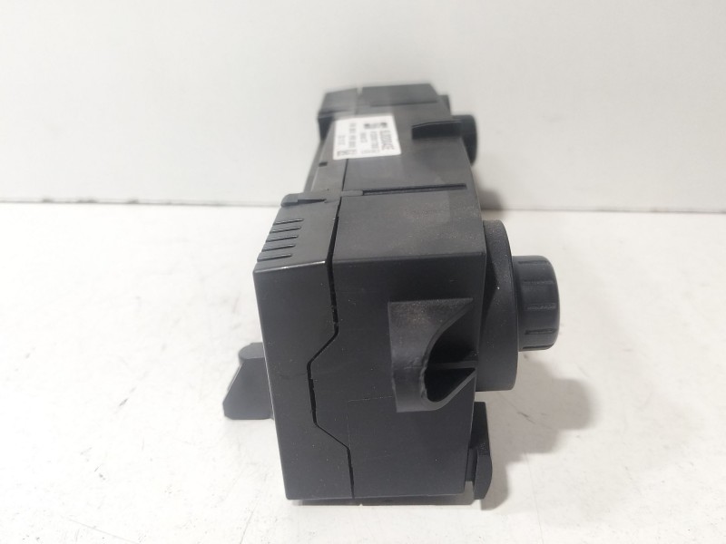 Recambio de mando climatizador para seat ibiza iii (6l1) 1.4 tdi referencia OEM IAM 6L0820043E  