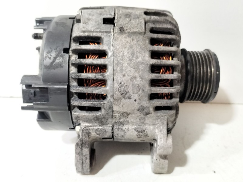 Recambio de alternador para audi a3 sportback (8pa) 2.0 tdi 16v referencia OEM IAM 06F903023C  