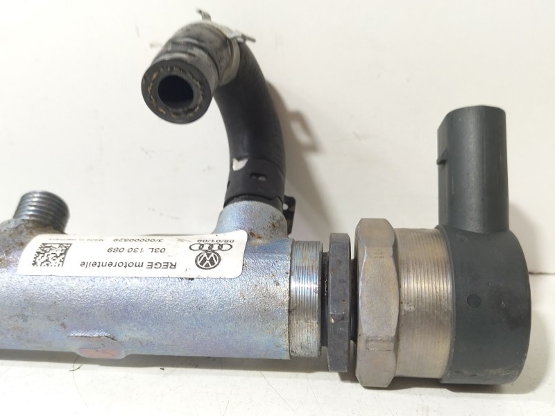 Recambio de rampa inyectora para audi a3 sportback (8pa) 2.0 tdi 16v referencia OEM IAM 03L130089P  
