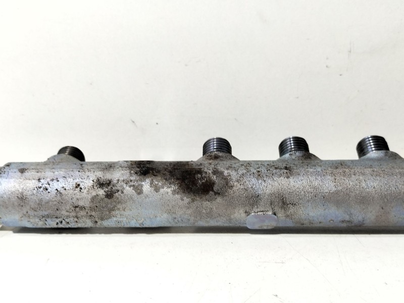 Recambio de rampa inyectora para audi a3 sportback (8pa) 2.0 tdi 16v referencia OEM IAM 03L130089P  