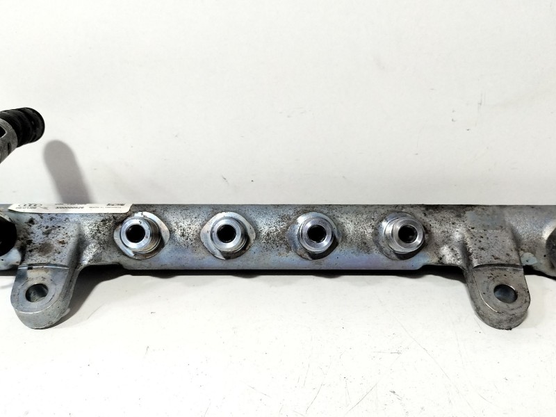 Recambio de rampa inyectora para audi a3 sportback (8pa) 2.0 tdi 16v referencia OEM IAM 03L130089P  