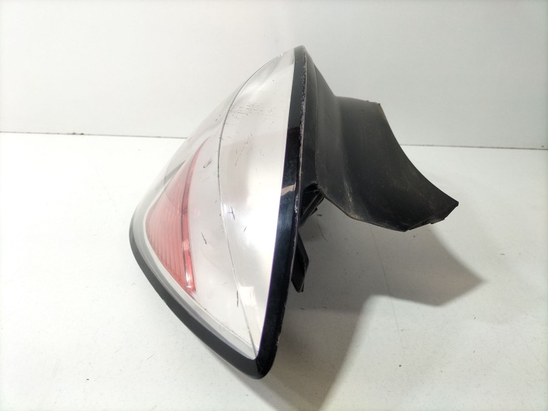Recambio de piloto trasero derecho para opel astra h (a04) 1.7 cdti (l48) referencia OEM IAM 93190305  