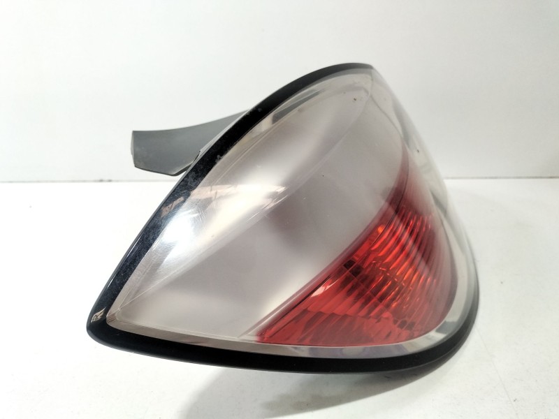 Recambio de piloto trasero izquierdo para opel astra h (a04) 1.7 cdti (l48) referencia OEM IAM 93190304  