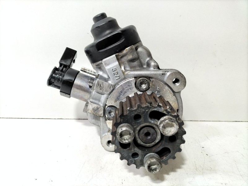 Recambio de bomba inyeccion para audi a3 sportback (8pa) 2.0 tdi 16v referencia OEM IAM 03L130755  