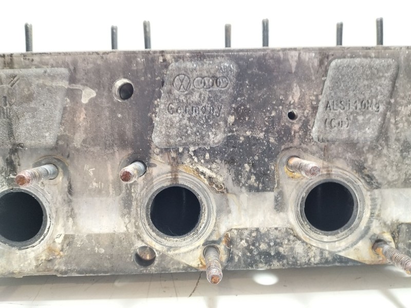 Recambio de culata para audi a3 sportback (8pa) 2.0 tdi 16v referencia OEM IAM 03L103265D  