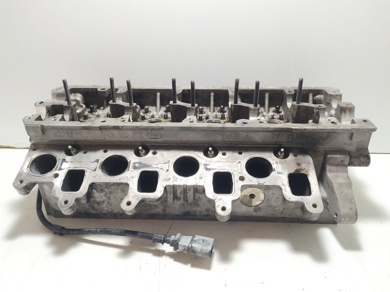 Recambio de culata para audi a3 sportback (8pa) 2.0 tdi 16v referencia OEM IAM 03L103265D  