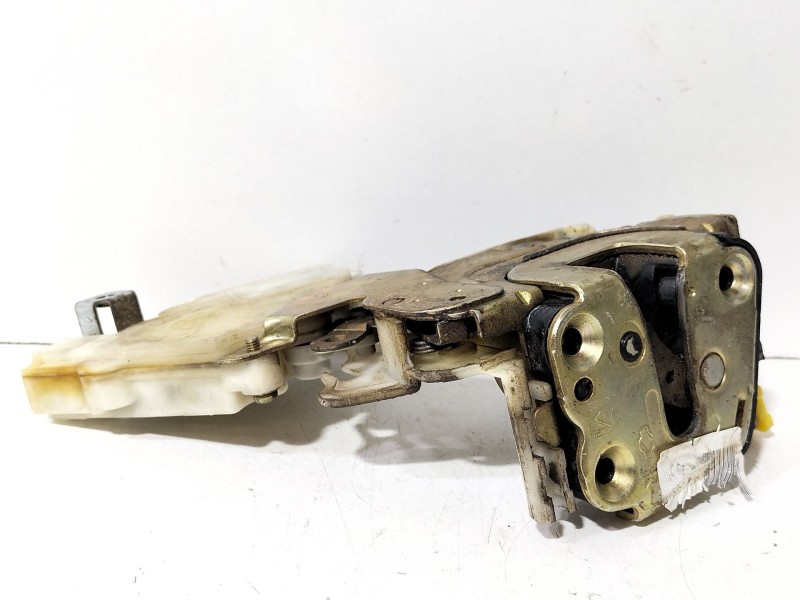 Recambio de cerradura puerta delantera derecha para nissan terrano ii (r20) 2.7 tdi 4wd referencia OEM IAM 8055291L66  