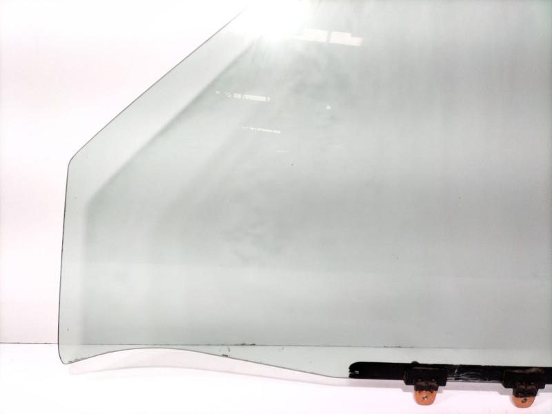 Recambio de luna delantera izquierda para nissan terrano ii (r20) 2.7 tdi 4wd referencia OEM IAM Nissan Terrano II  