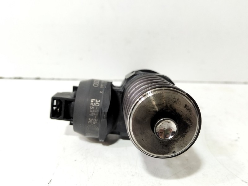 Recambio de inyector para seat ibiza iii (6l1) 1.4 tdi referencia OEM IAM 038130080  