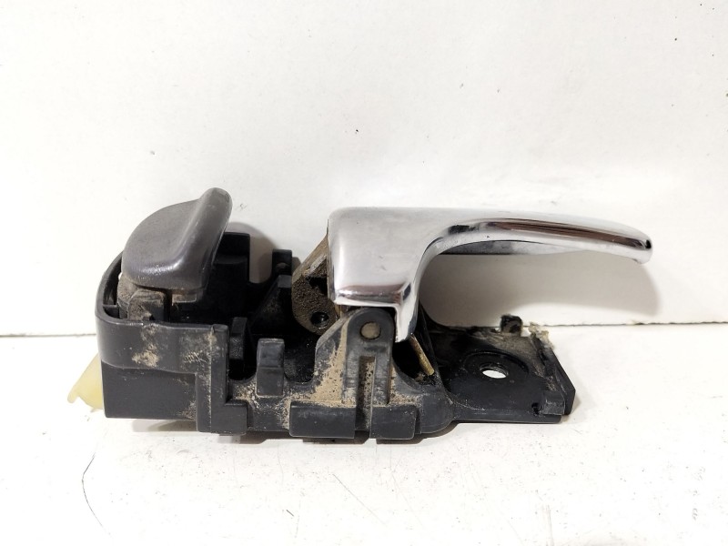 Recambio de maneta interior delantera derecha para nissan terrano ii (r20) 2.7 tdi 4wd referencia OEM IAM 806700X001  